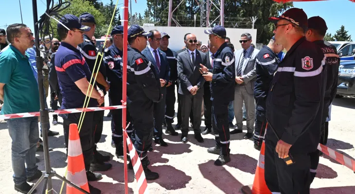اللجنة الجهوية لتفادي الكوارث ومجابهتها وتنظيم النجدة تزور مركز القيادة المتنقل لمتابعة العملية البيضاء
